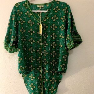 ✨Flower pattern Max Studio never washed perfect condition💚